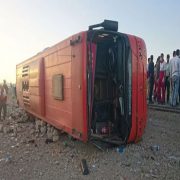 واژگونی اتوبوس اتباع هندی