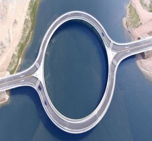 پل مدور لاگونا گارزون - عجیب‌ترین و جالب‌ترین پل‌های جهان