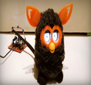 Furby – ربات Furby - مهم‌ترین ربات‌های تاریخ