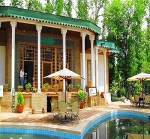 باغ موزه هنر ایرانی – کافه باغ موزه هنر ایرانی 